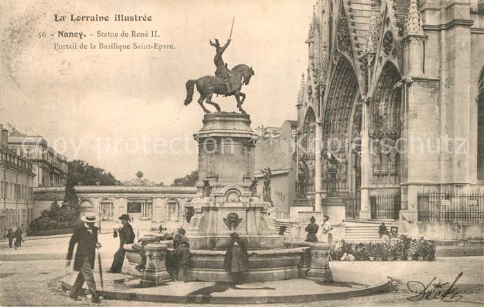 Nancy Lothringen Statue de Rene II Portail de la Basiliq