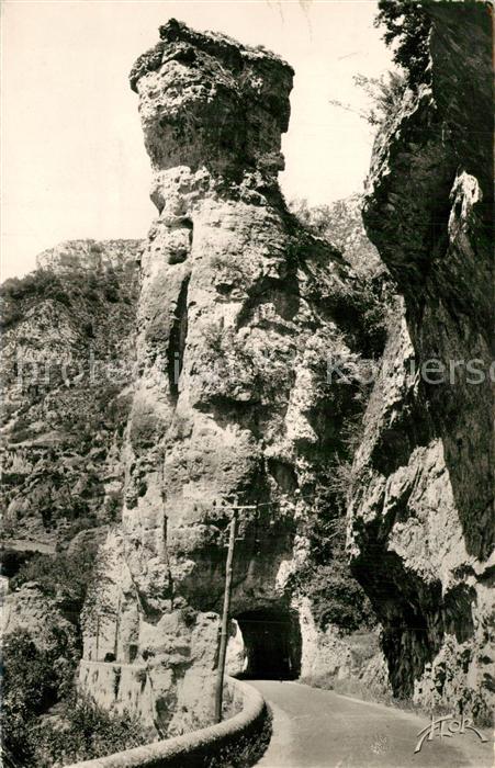 Lozere Region Les Gorges du Tarn Le Tunnel de Pougnadoires