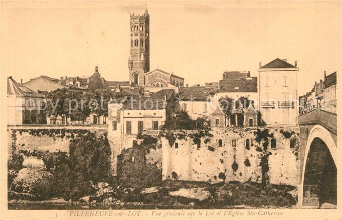 Villeneuve-sur-Lot Vue generale sur le Lot et l’Eglise Ste