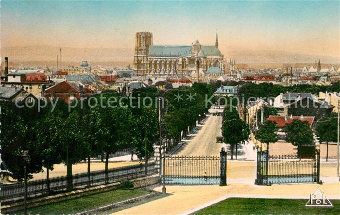 Reims Champagne Ardenne Vue Generale prise des caves Pommery Cathedrale
