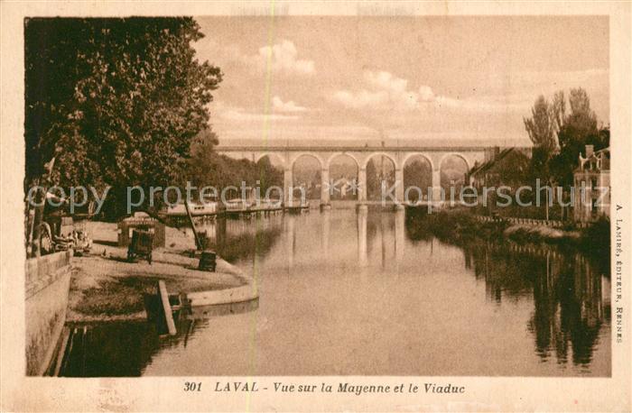 Laval Mayenne Vue sur la Mayenne et le Viaduc