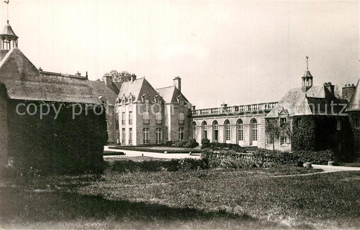 Flamanville Manche Chateau