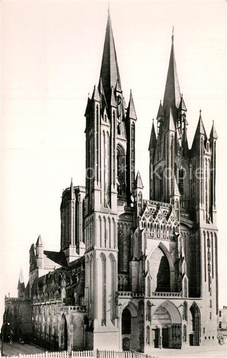 Coutances La Cathedrale facade nord ouest