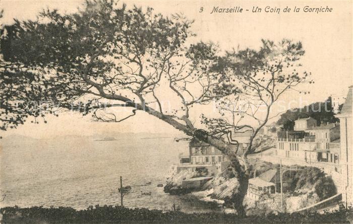 Marseille Bouches-du-Rhone Un coin de la Corniche