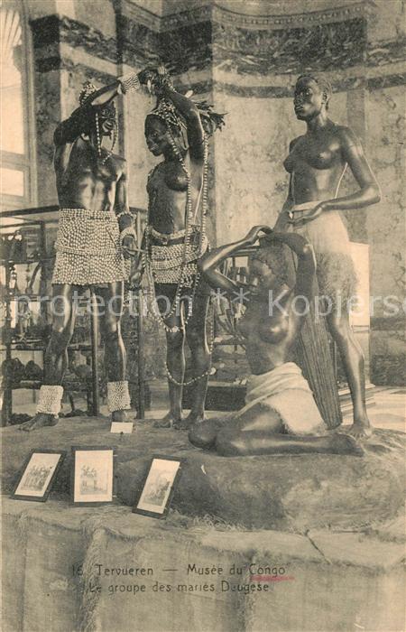 Tervueren Musee du Congo Le groupe des maries Deugese
