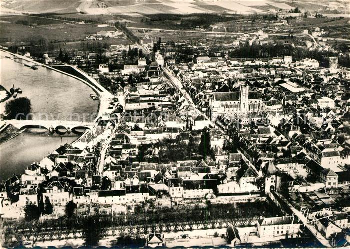 Villeneuve-sur-Yonne Fliegeraufnahme