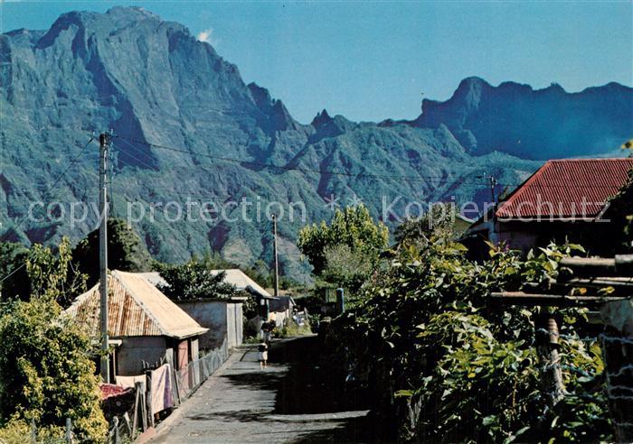 La Reunion Ruelle typique a Cilaos