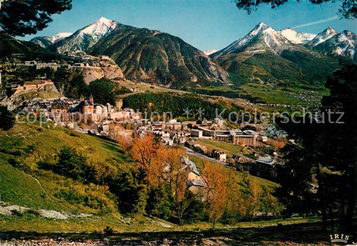 Briancon La plus haute ville d’Europe Vue d’ensemble La Citadelle et les forts