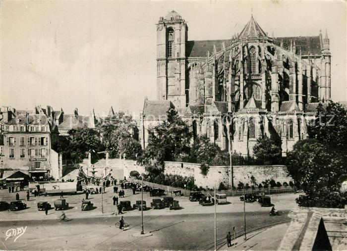 Le Mans Sarthe Place des Jacobins et la Cathedrale