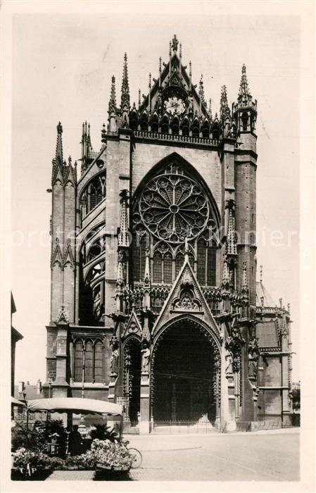 Metz  57 Moselle La Cathedrale Dom