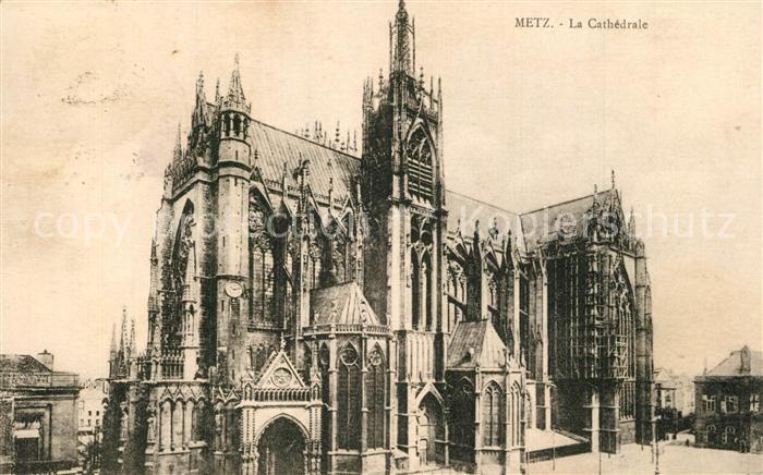 Metz  57 Moselle La Cathedrale Dom