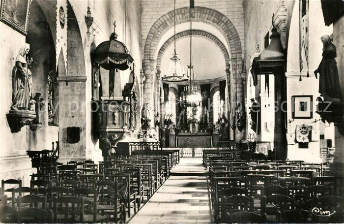 Cosne-Cours-sur-Loire Intérieur de l'Eglise Saint Agnan