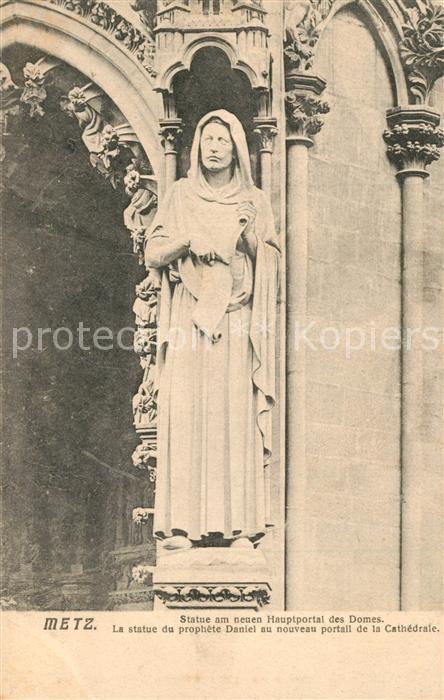 Metz  57 Moselle Statue du prophète Daniel au portail de la Cathedrale Statue am