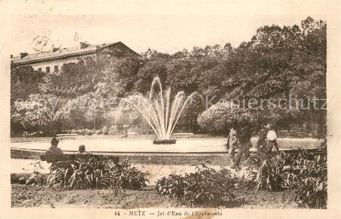 Metz  57 Moselle Jet d Eau de l'Esplanade