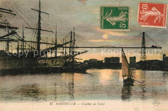 Marseille Bouches-du-Rhone Coucher de Soleil Port Pont Transbordeu