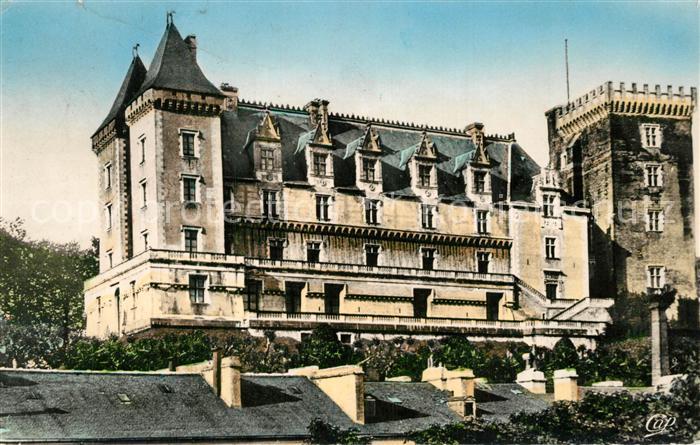 Pau 64 Chateau Henri IV la facade