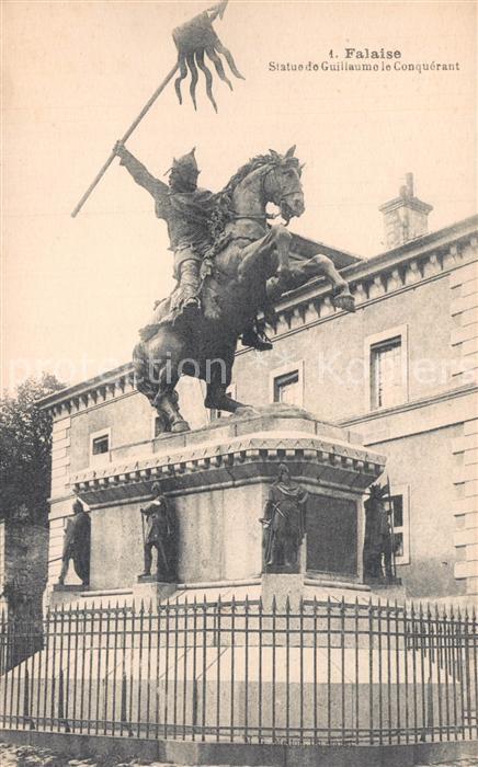 Falaise Calvados Statue de Guillaume le Conquérant Monument