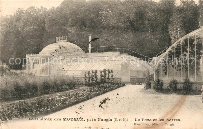 Nangis Chateau des Moyeux Parc et les Serres
