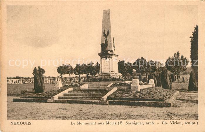 Nemours Seine-et-Marne Monument aux Morts Kriegerdenkmal