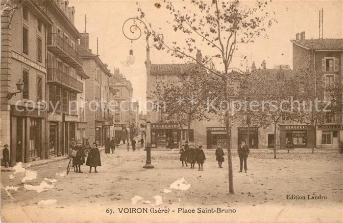 Voiron Place Saint Bruno