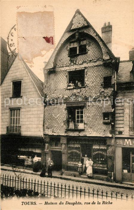 Tours Indre-et-Loire Maison du Dauphin rue de la Riche