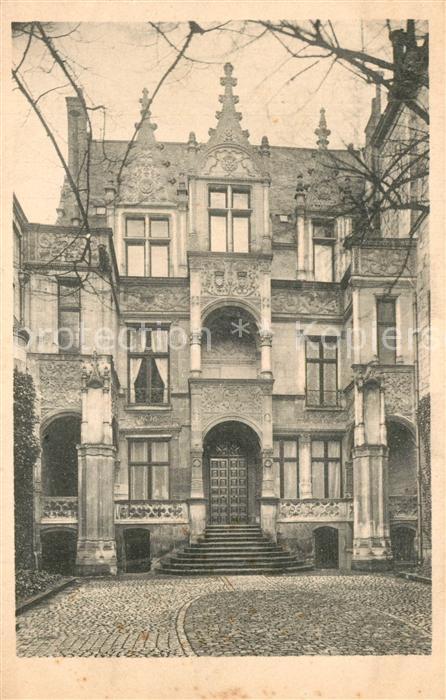 Tours Indre-et-Loire Maison painte en bleu