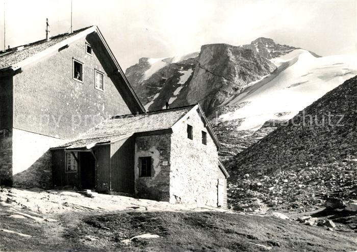 Tux Berghaus Spanaglhaus mit Gefrorener Wand Zillertaler Alpen