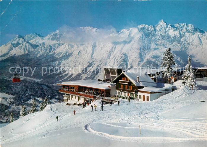Seefeld Tirol Bergrestaurant Rosshuette gegen Wettersteingebirge Wintersport