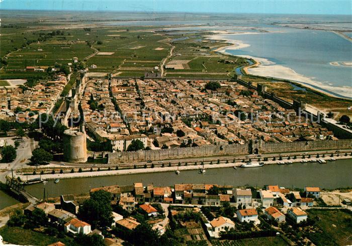 Aigues-Mortes Gard Fliegeraufnahme La Cite de Saint Louis