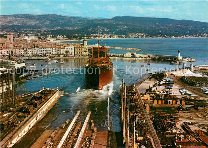 Schiffe Ships Navires La Ciotat Chantiers C.N.C.