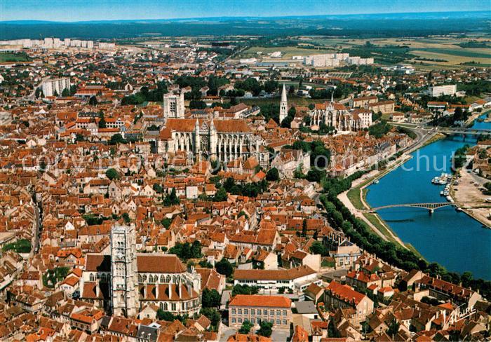 Auxerre Fliegeraufnahme