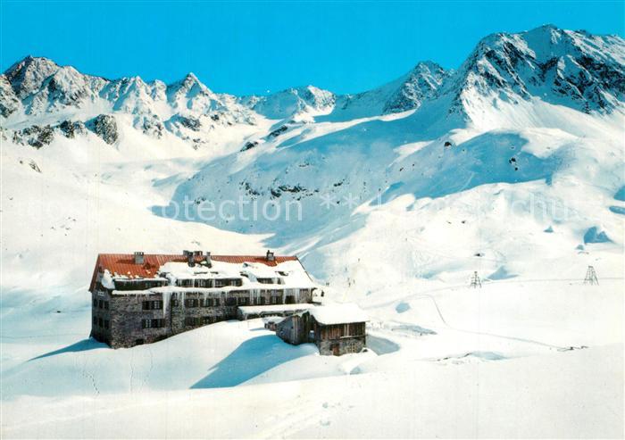 Neustift Stubaital Tirol Sennhuette Winter