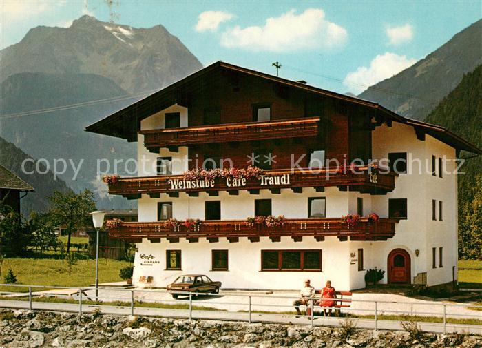 Mayrhofen Zillertal Gaestehaus Cafe Traudl Weinstube Zillertaler Alpen