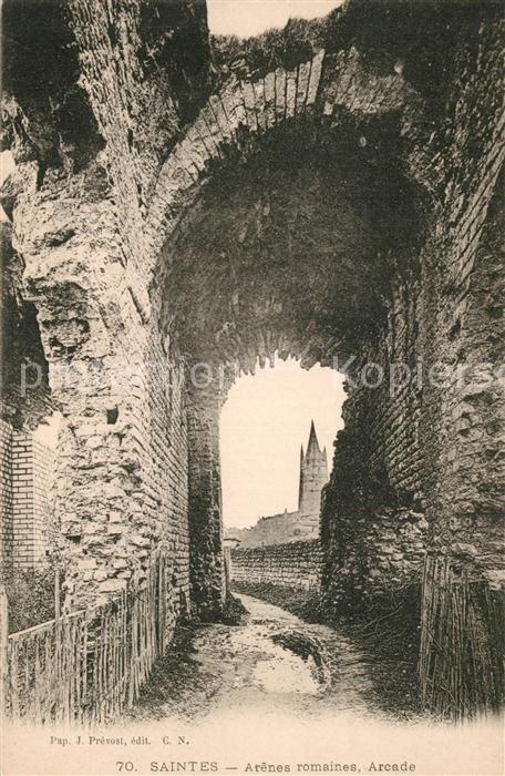 Saintes Charente-Maritime Arenes romaines Arcade