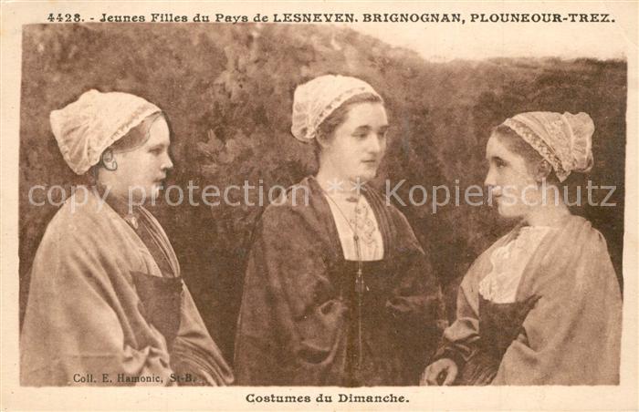 Plouneour-Trez Costumes du Dimanche