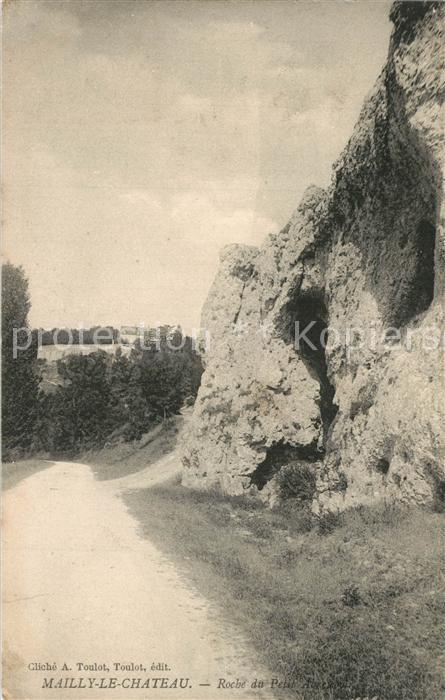 Mailly-le-Chateau Roche du Petit