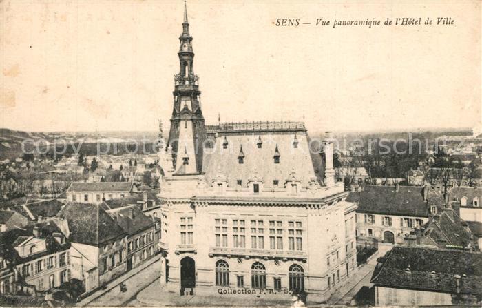 Sens 89 Vue panoramique de l Hôtel de Ville