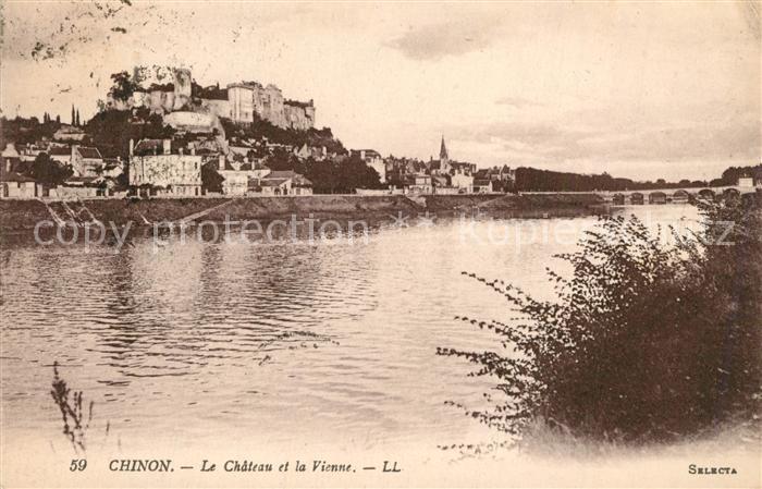 Chinon Indre et Loire Le Chateau et la Vienne