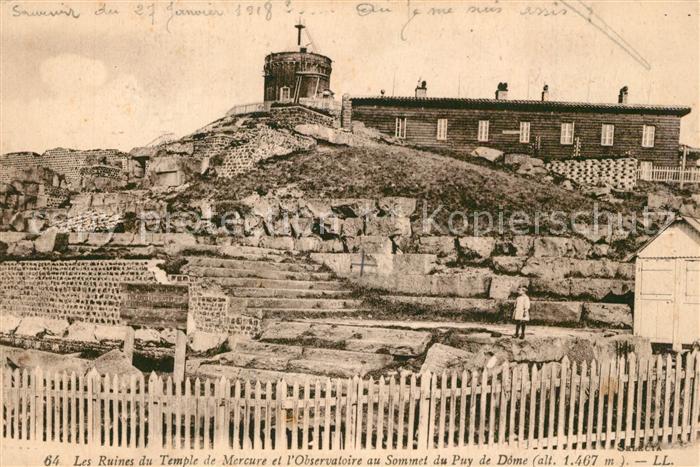 Puy-de-Dome Ruines du Temple de Mercure Observatoire au Sommet