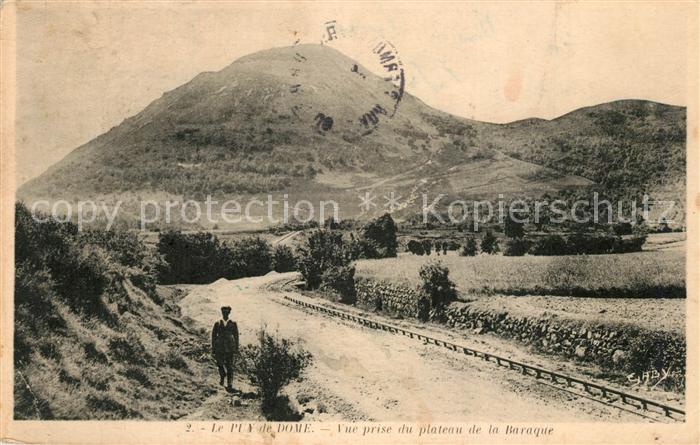 Puy-de-Dome Vue prise du plateau de la Baraque