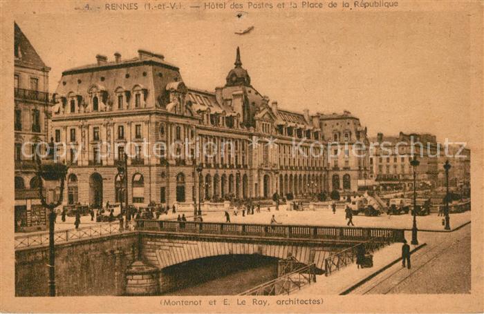 Rennes Ille-et-Vilaine Hôtel des Postes et Place de la République Pont