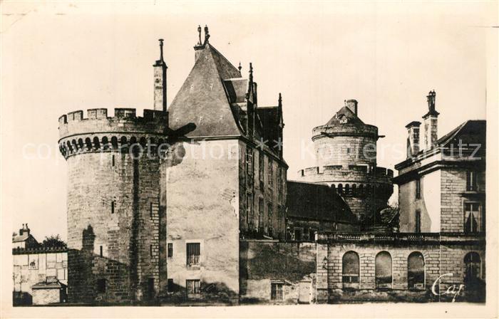 Alencon Chateau vue de la Place Foch
