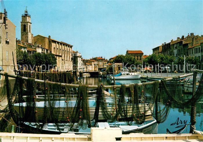 Martigues Barques de Peche sur le Canal St. Sebastien