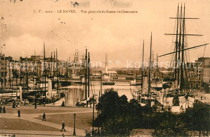 Le Havre Vue generale du Bassin du Commerce