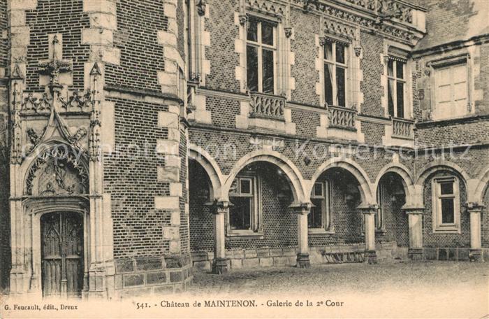 Maintenon Chateau Galerie de la 2e Cour