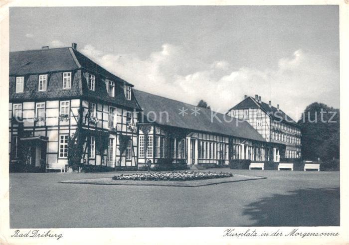 Bad Driburg Kurplatz in der Morgensonne