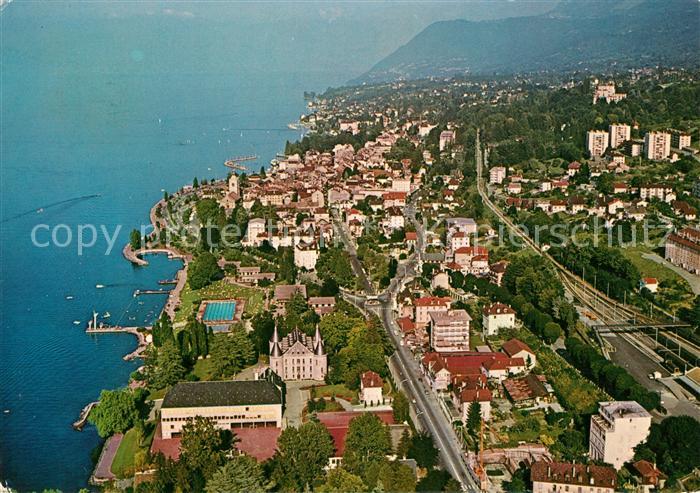 Evian-les-Bains Haute Savoie Vue aerienne de la Station depuis le lycee Anna de