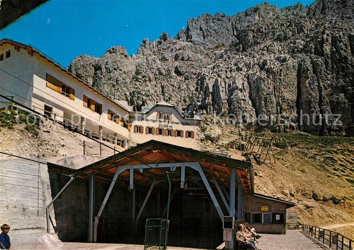 Koelner Huette am Rosengarten mit Gondellift Bergstation