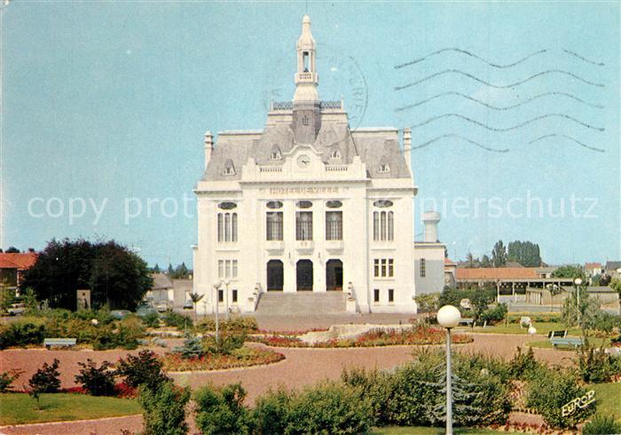 Aulnoye-Aymeries Hotel de Ville