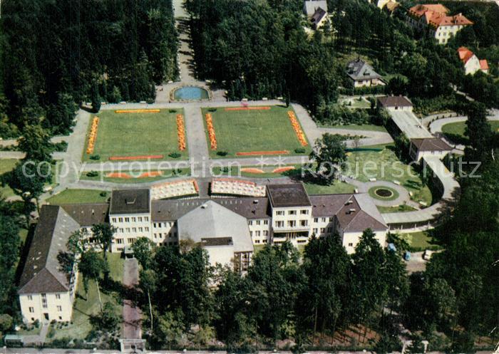 Bad Lippspringe Kaiser Karls Platz mit Kurhaus Fliegeraufnahme